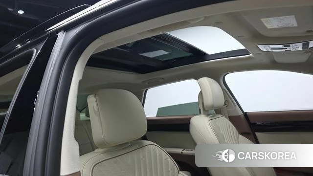 Hyundai Grandeur Hybrid (GN7) id 4921463 из Кореи 9