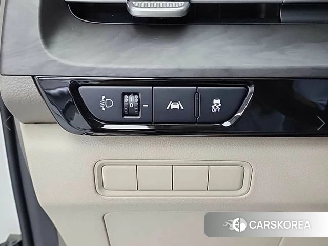 Kia Carnival 4th generation id 4338389 из Кореи 9