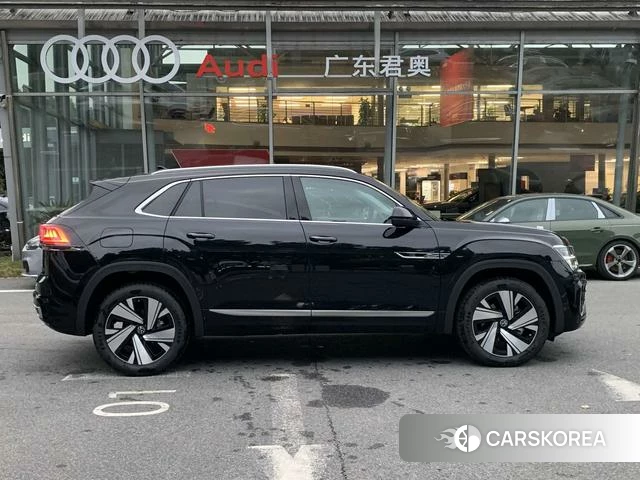 Volkswagen Tourang id 3957865 из Китая 9