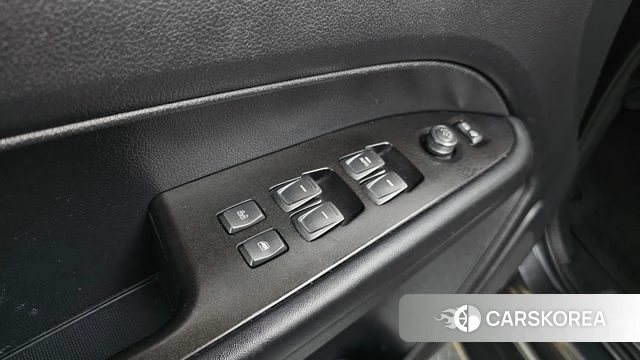 Ssangyong Rexton Sports id 4197173 из Кореи 9