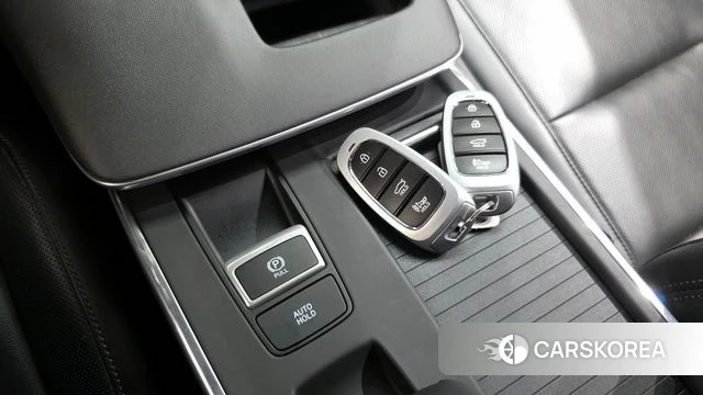 Hyundai The New Grandeur IG id 4338502 из Кореи 9