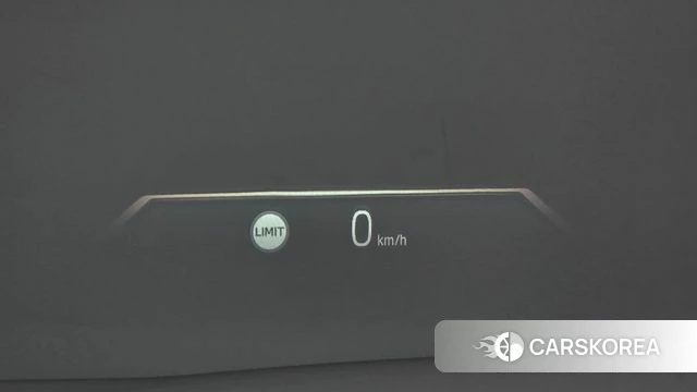 BMW 7 Series (G70) id 3864538 из Кореи 9