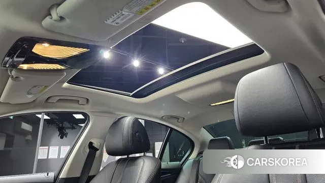 BMW 5 Series (G30) id 3469798 из Кореи 9