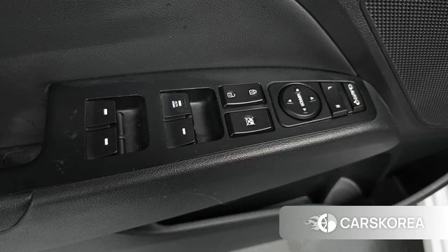 Hyundai Avante AD id 3937237 из Кореи 9