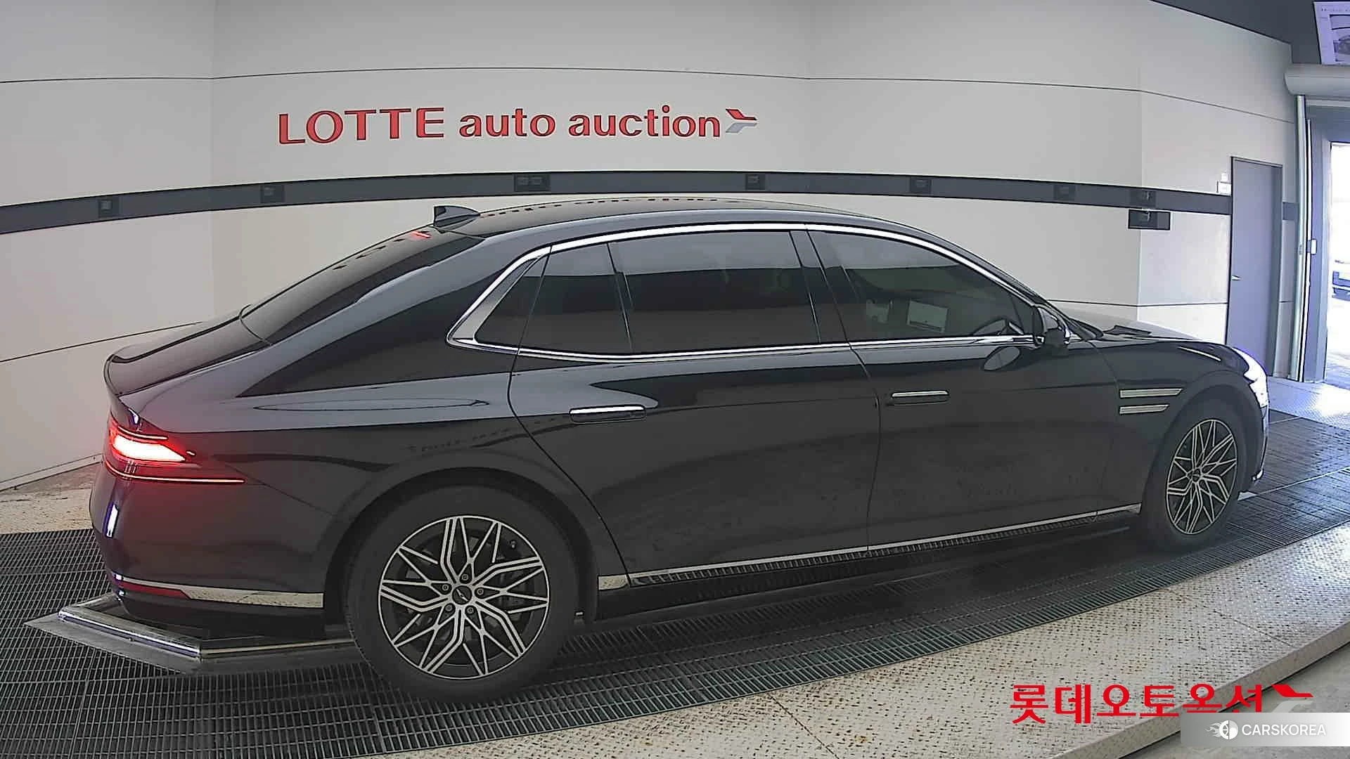 Hyundai G90 id 4902574 из Кореи 9