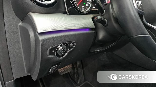 Mercedes-Benz E-Class W213 id 3886072 из Кореи 9