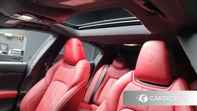 Maserati Ghibli id 3407713 из Кореи 9