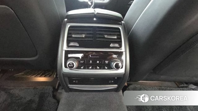 BMW 7 Series (G11) id 4295210 из Кореи 9