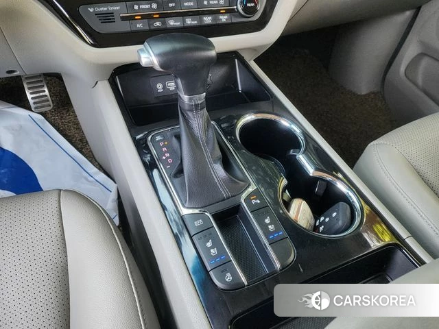 Kia The New Carnival id 4351347 из Кореи 9