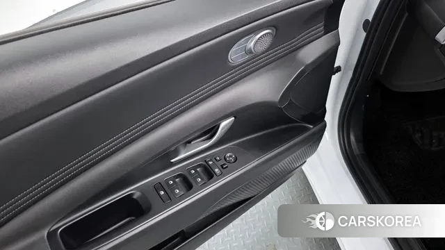 Hyundai Avante (CN7) id 3378064 из Кореи 9