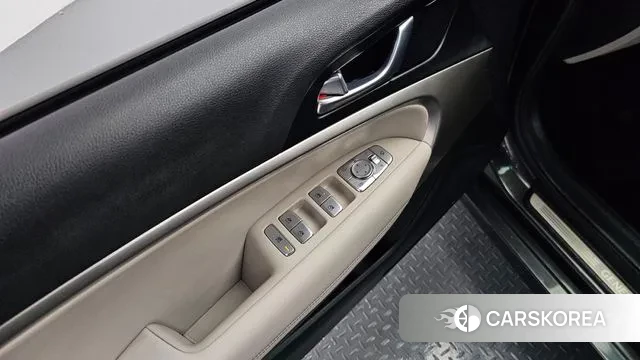 Genesis The New G70 id 3513164 из Кореи 9