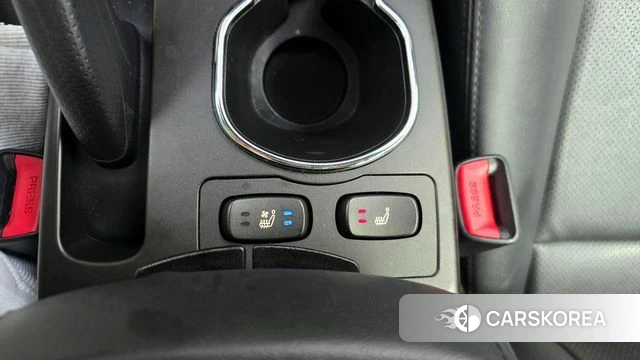 Ssangyong New Style Korando C id 3867275 из Кореи 9