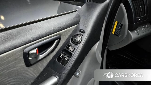 Hyundai The New Grand Starex id 3917358 из Кореи 9