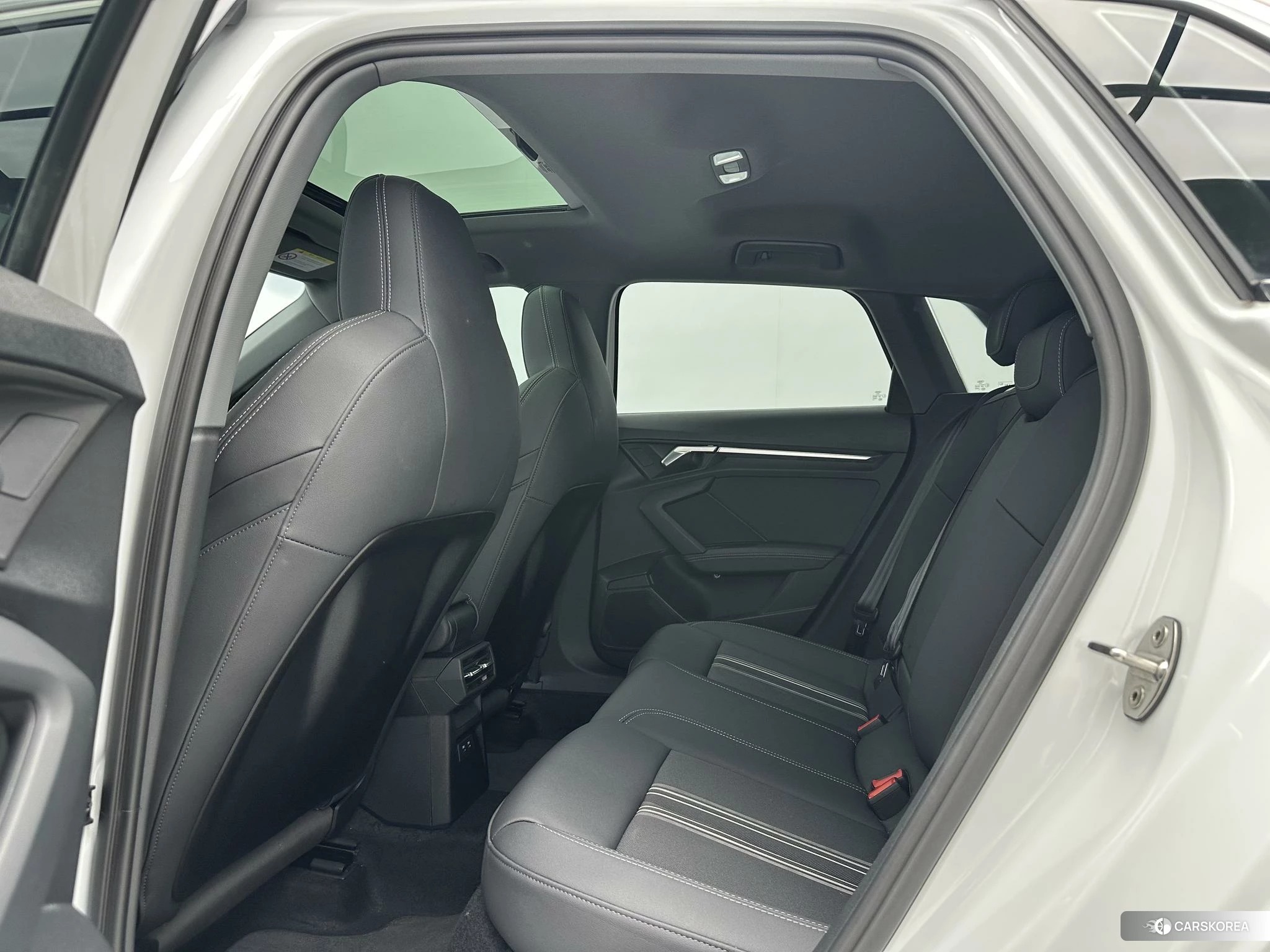 Audi A3 id 4413283 из Китая 9