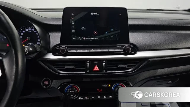 Kia Come New K3 id 3489165 из Кореи 9