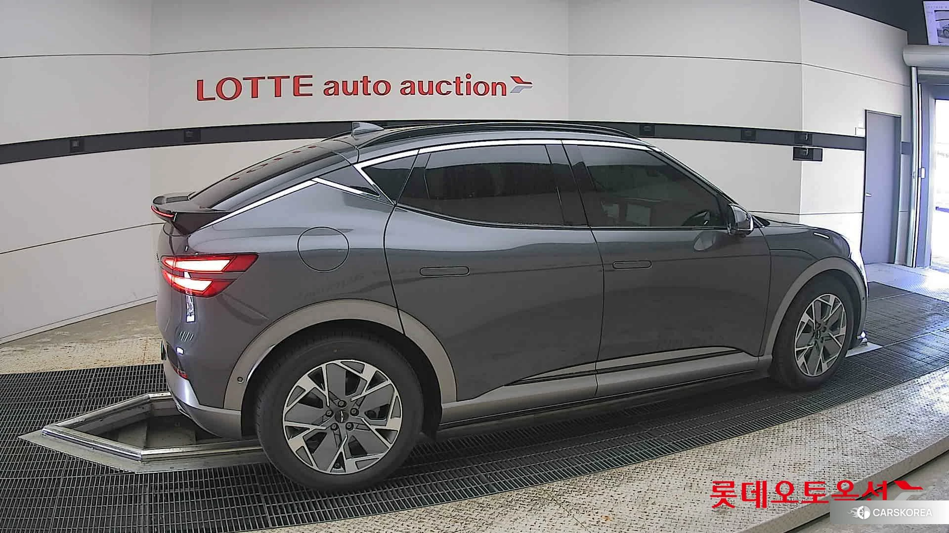 Hyundai GV60 id 4296783 из Кореи 9