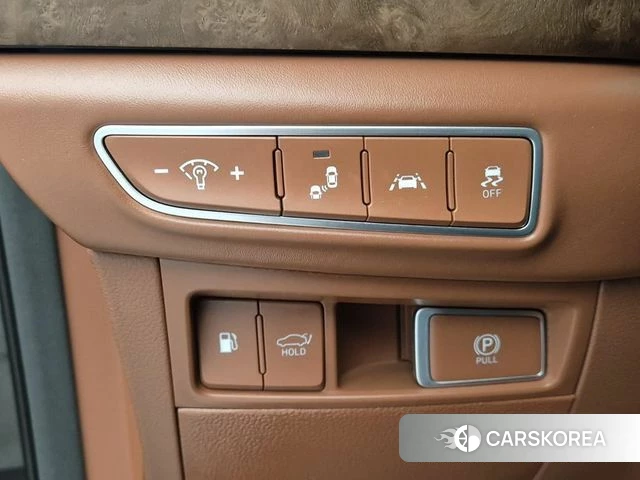 Genesis G90 id 4298830 из Кореи 9