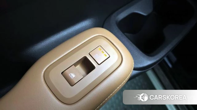 Hyundai Santa Fe (MX5) id 3914655 из Кореи 9