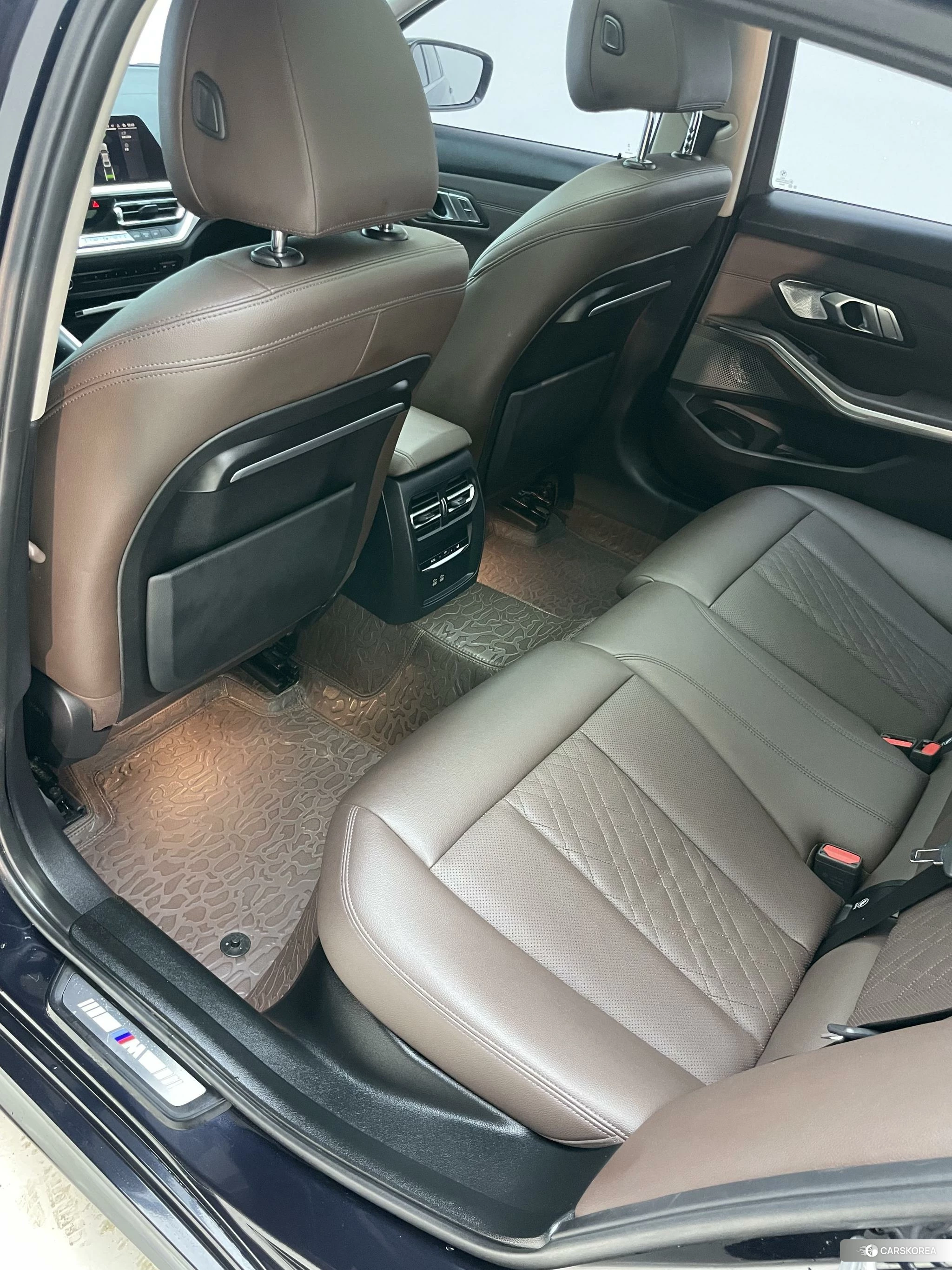 BMW 3 series id 4455483 из Китая 9
