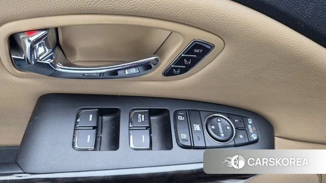 Kia The New Carnival id 4615135 из Кореи 9