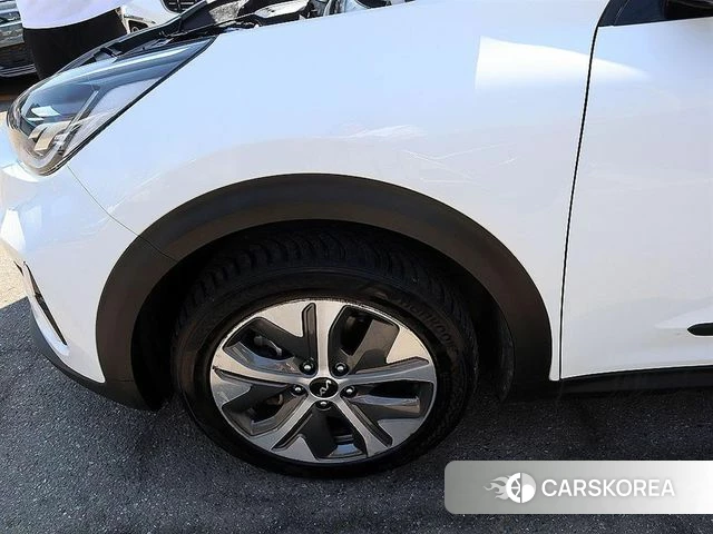 Kia Niro Plus id 4457394 из Кореи 9