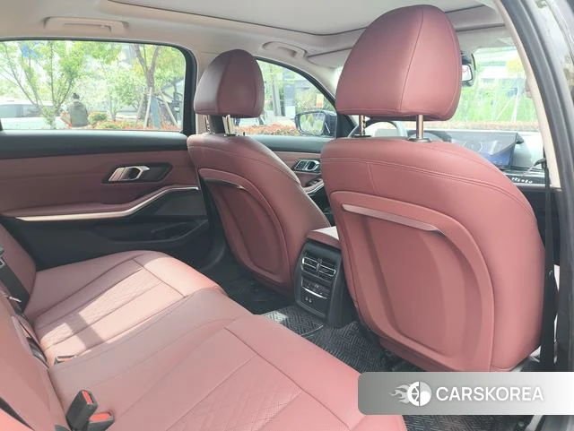 BMW 3 series id 4297502 из Китая 9