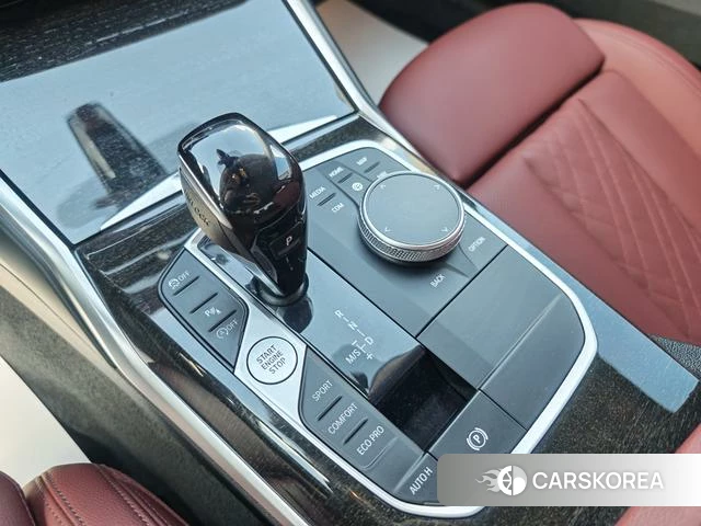 BMW 3 series id 4257624 из Китая 9
