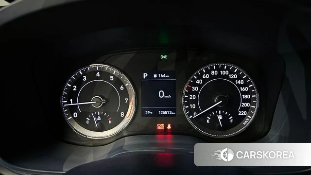 Hyundai Venue id 3955378 из Кореи 9