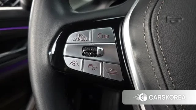 BMW 5 Series (G30) id 3095211 из Кореи 9