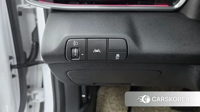 Hyundai Avante (CN7) id 3607213 из Кореи 9