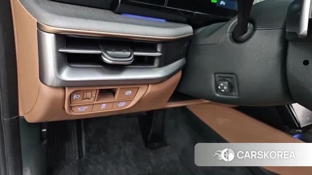 Hyundai Grandeur Hybrid (GN7) id 3158921 из Кореи 9