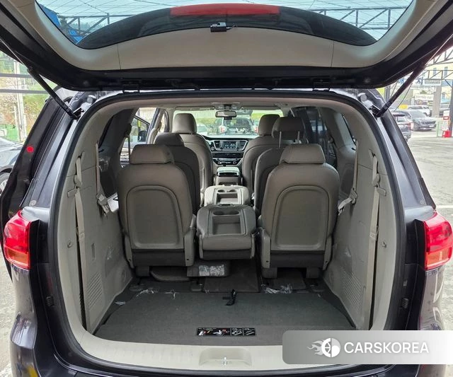 Kia The New Carnival id 3936386 из Кореи 9