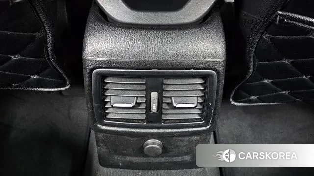 BMW X1 (F48) id 3703698 из Кореи 9