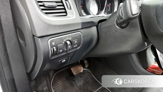 Volvo S60 id 3319735 из Кореи 9