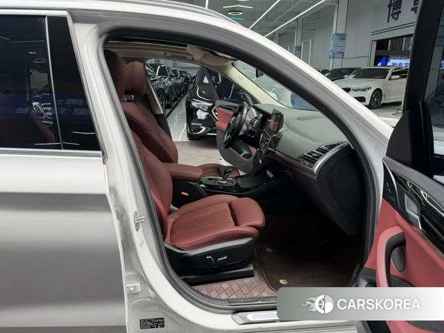 BMW X3 id 4258166 из Китая 9