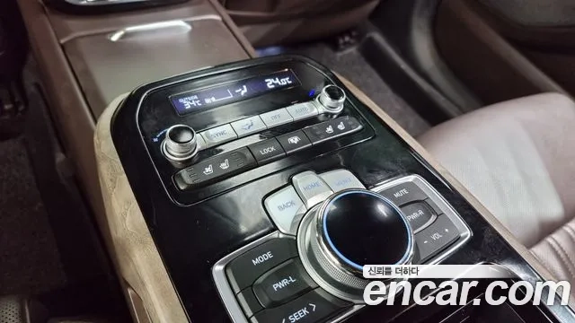 Genesis G90 id 2906696 из Кореи 9