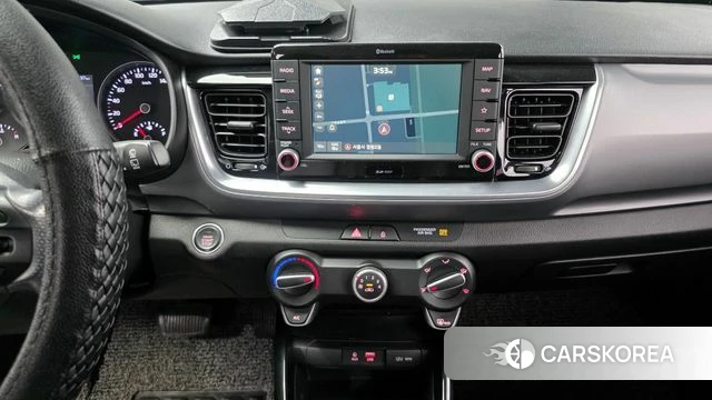 Kia Stonic id 3796378 из Кореи 9