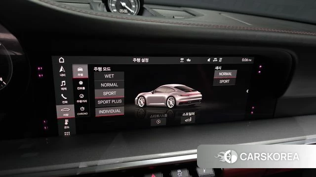 Porsche 911(992) id 4317619 из Кореи 9
