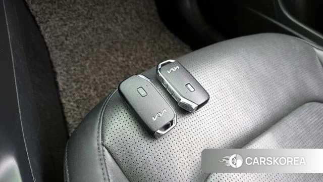 Kia Di Ol Nu Niro id 3851614 из Кореи 9