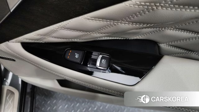 Kia K8 Hybrid id 3811978 из Кореи 9