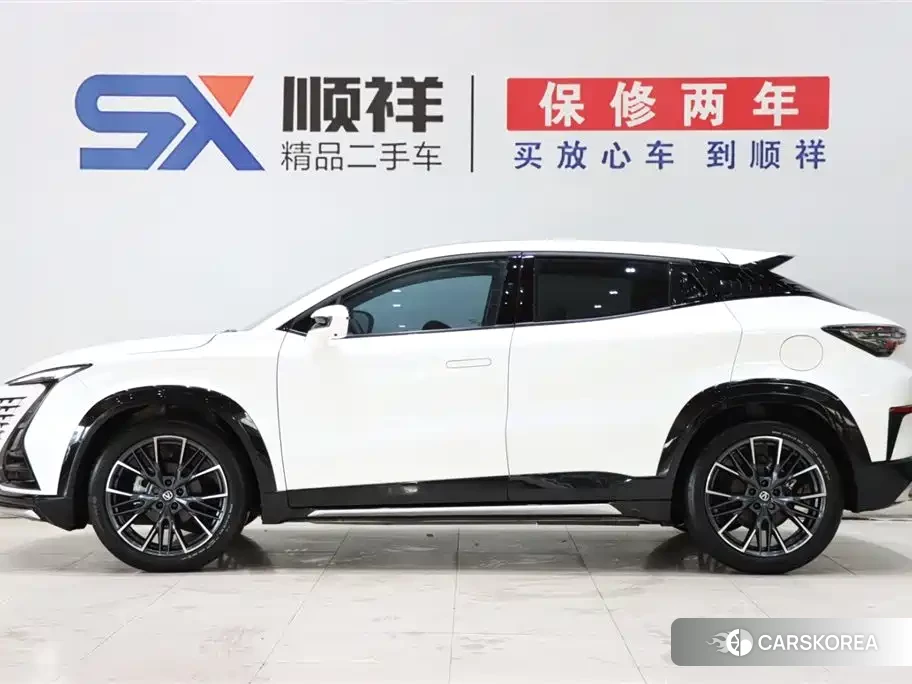 Chang'an Changan UNI-T id 4565223 из Китая 9