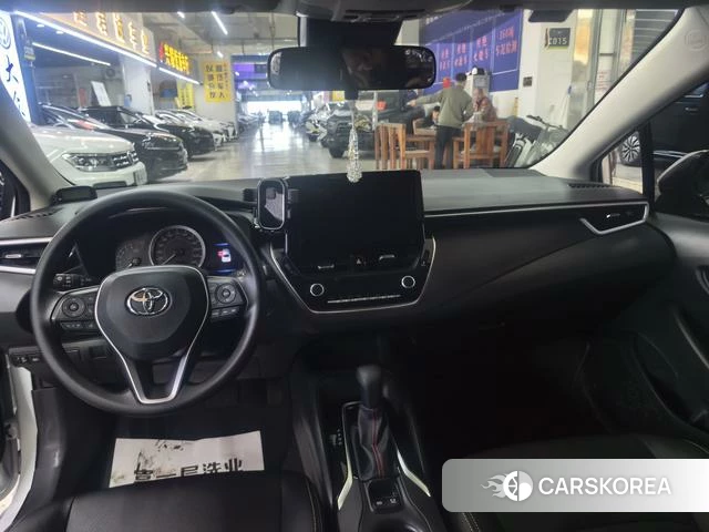 Toyota Corolla id 4278904 из Китая 9