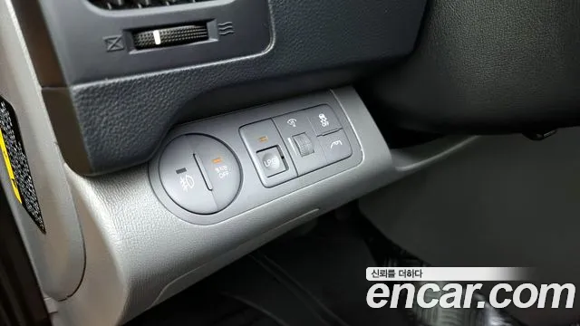 Hyundai The New Grand Starex id 2519439 из Кореи 9