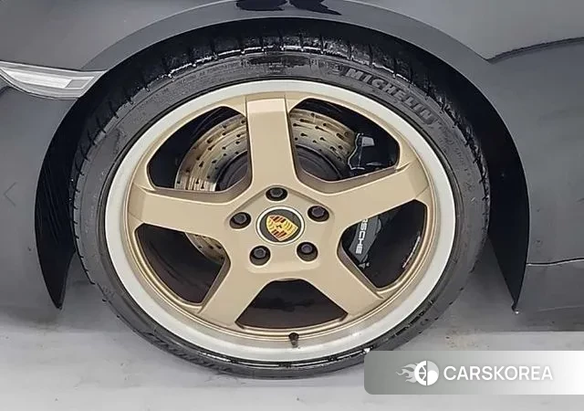 Porsche 718 Boxster id 3595299 из Кореи 9