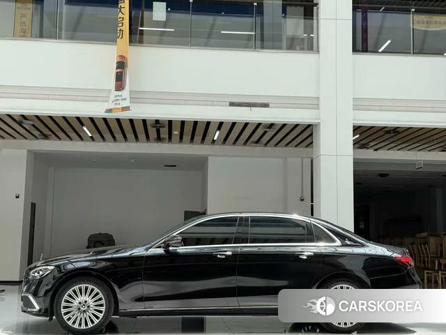 Mercedes-Benz E-class id 4297452 из Китая 9