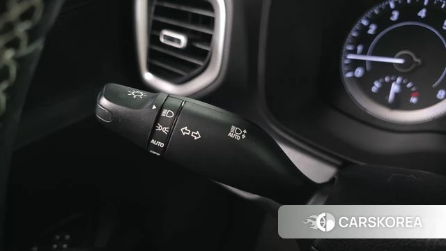 Hyundai Venue id 4195833 из Кореи 9