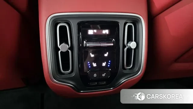 Aston Martin DBX id 2964597 из Кореи 9