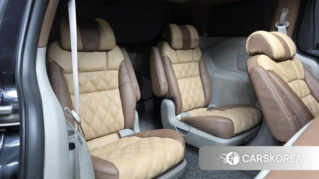 Kia The New Carnival id 4568633 из Кореи 9