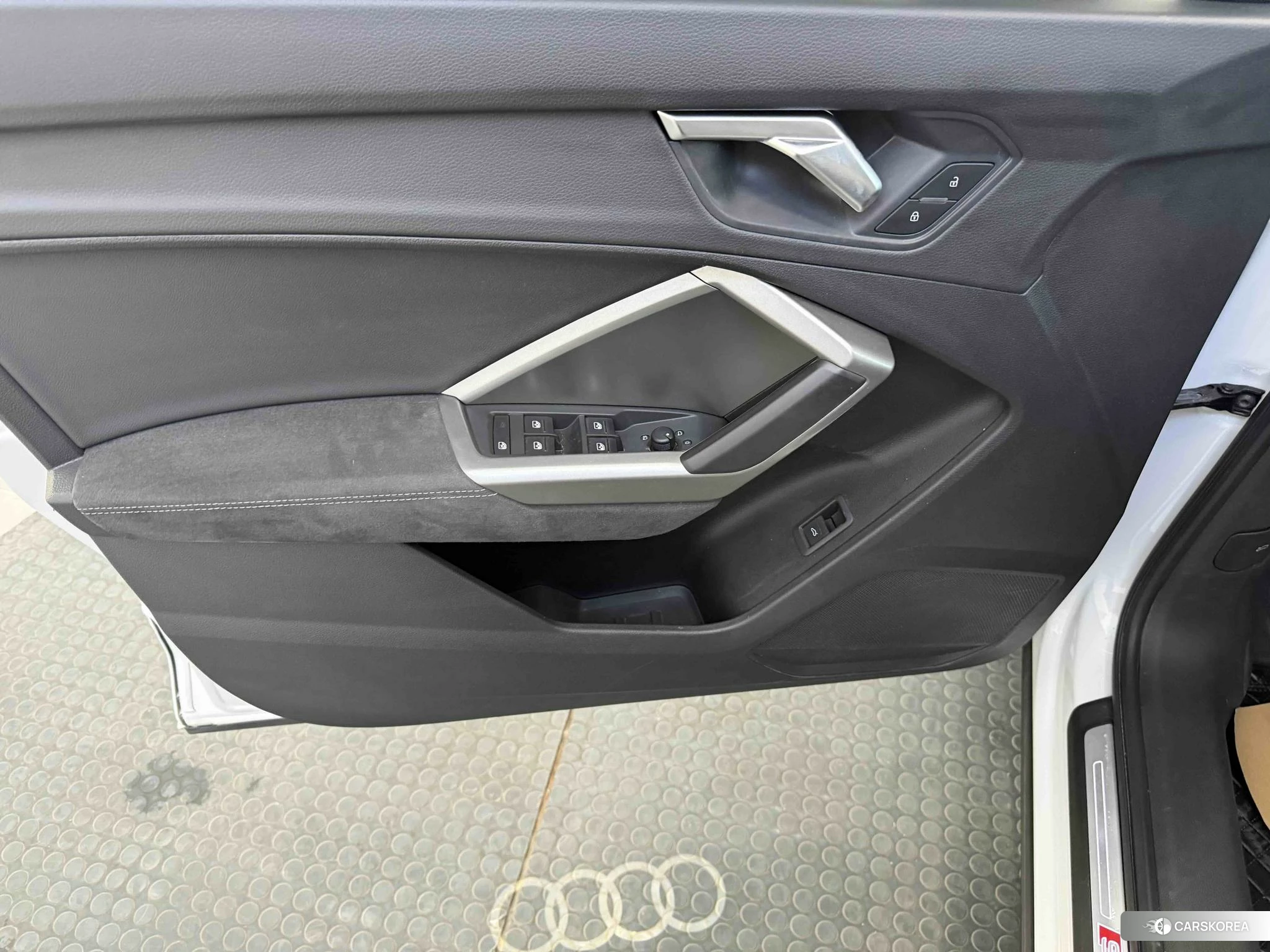Audi Q3 id 4493184 из Китая 9