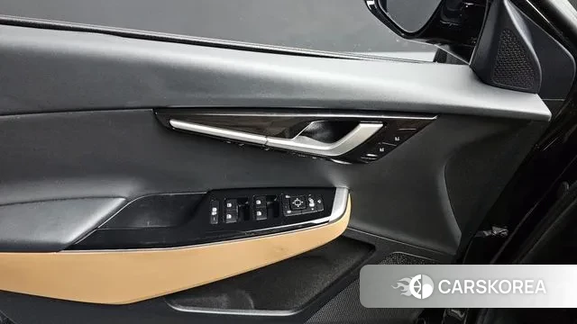 Kia EV6 id 3770876 из Кореи 9